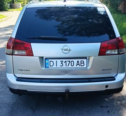 Серый Опель Вектра, объемом двигателя 2.2 л и пробегом 300 тыс. км за 3350 $, фото 3 на Automoto.ua