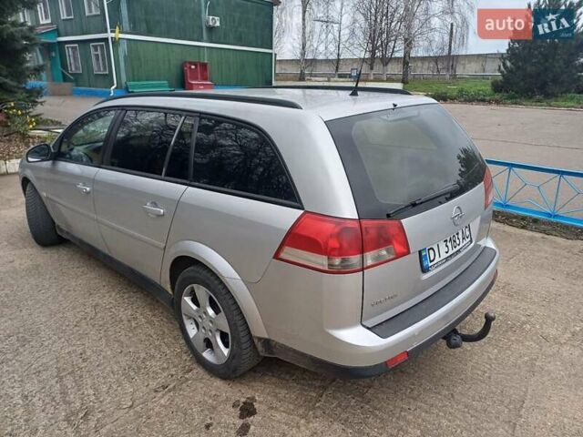 Сірий Опель Вектра, об'ємом двигуна 1.9 л та пробігом 230 тис. км за 5500 $, фото 3 на Automoto.ua