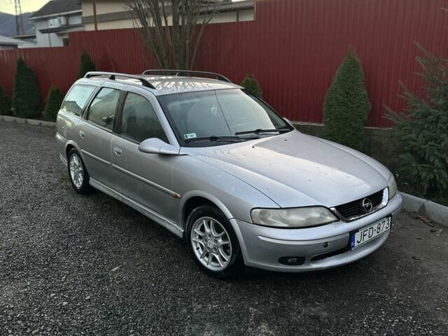 Сірий Опель Вектра, об'ємом двигуна 2 л та пробігом 260 тис. км за 1200 $, фото 3 на Automoto.ua