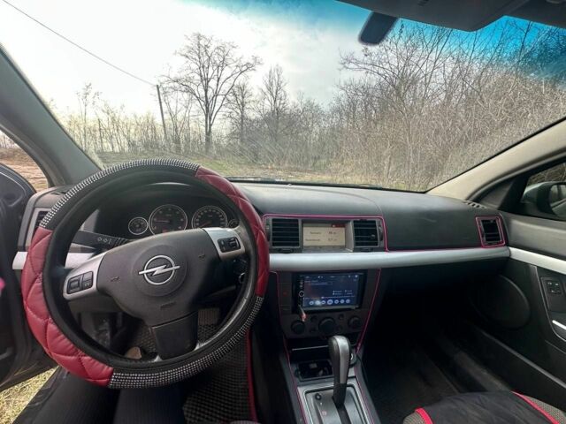 Сірий Опель Вектра, об'ємом двигуна 1.9 л та пробігом 386 тис. км за 4500 $, фото 2 на Automoto.ua