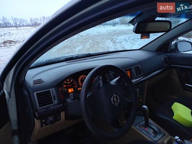 Сірий Опель Вектра, об'ємом двигуна 2.17 л та пробігом 330 тис. км за 2800 $, фото 4 на Automoto.ua