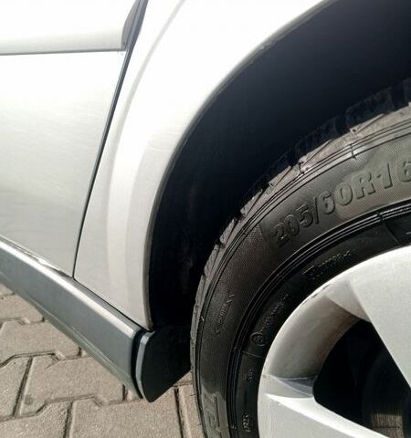 Серый Опель Вектра, объемом двигателя 3.2 л и пробегом 200 тыс. км за 3300 $, фото 1 на Automoto.ua