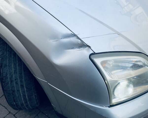 Серый Опель Вектра, объемом двигателя 1.9 л и пробегом 500 тыс. км за 3000 $, фото 10 на Automoto.ua