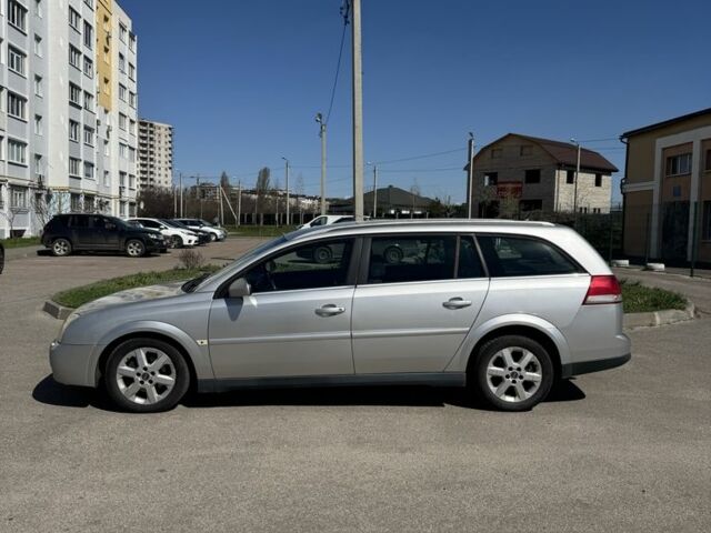 Сірий Опель Вектра, об'ємом двигуна 2.2 л та пробігом 286 тис. км за 2550 $, фото 1 на Automoto.ua