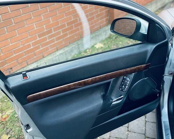 Серый Опель Вектра, объемом двигателя 1.9 л и пробегом 500 тыс. км за 3000 $, фото 15 на Automoto.ua