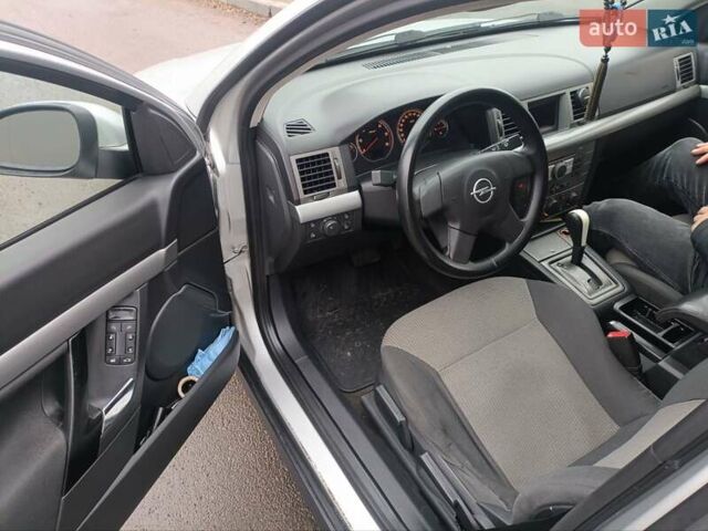 Сірий Опель Вектра, об'ємом двигуна 1.9 л та пробігом 338 тис. км за 4750 $, фото 19 на Automoto.ua