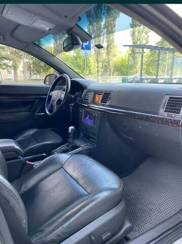 Сірий Опель Вектра, об'ємом двигуна 2.2 л та пробігом 280 тис. км за 3500 $, фото 6 на Automoto.ua