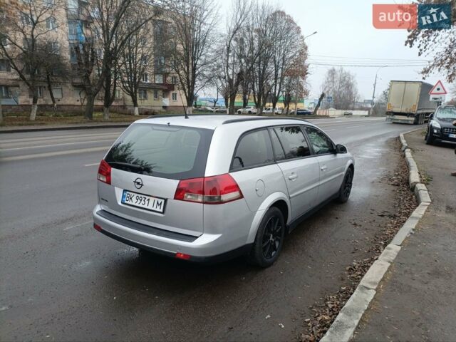 Серый Опель Вектра, объемом двигателя 1.9 л и пробегом 338 тыс. км за 4100 $, фото 5 на Automoto.ua