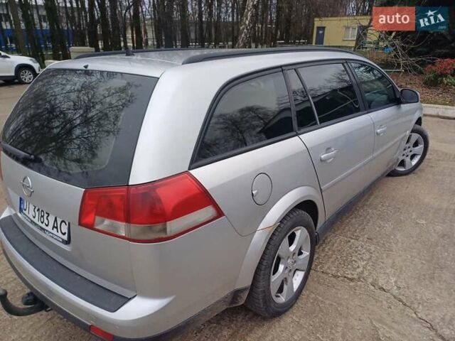 Сірий Опель Вектра, об'ємом двигуна 1.9 л та пробігом 230 тис. км за 5500 $, фото 2 на Automoto.ua