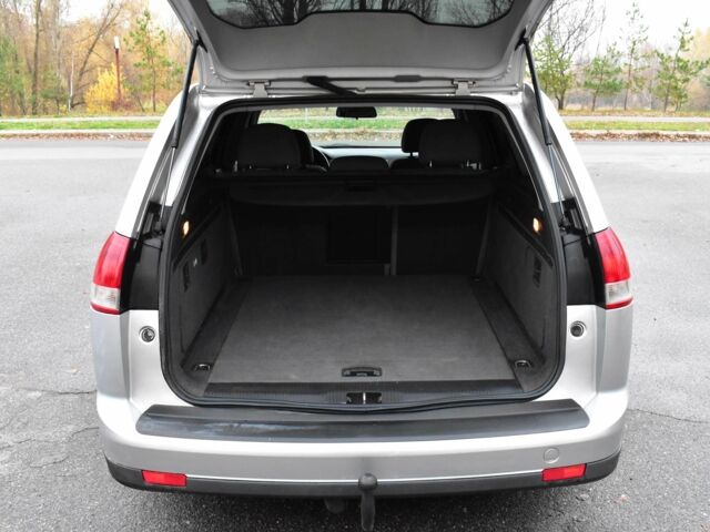 Сірий Опель Вектра, об'ємом двигуна 2 л та пробігом 182 тис. км за 4200 $, фото 19 на Automoto.ua