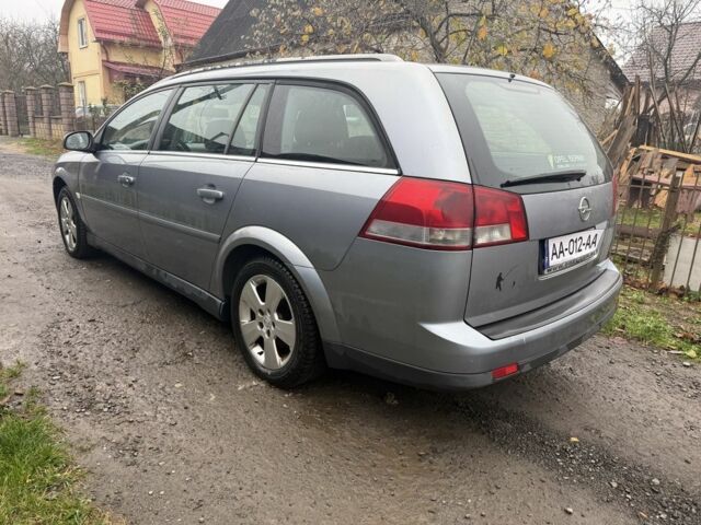 Сірий Опель Вектра, об'ємом двигуна 1.9 л та пробігом 300 тис. км за 2150 $, фото 2 на Automoto.ua