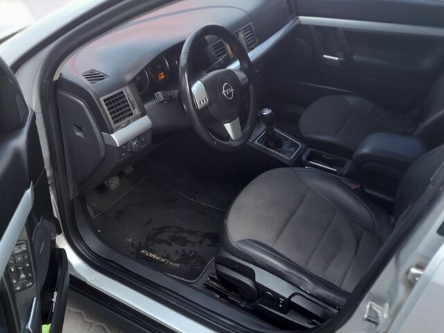 Опель Вектра 2004 у Ковель на Automoto.ua Сірий Опель Вектра, об'ємом двигуна 2 л та пробігом 400 тис. км за 4285 $, фото 12 на Automoto.ua