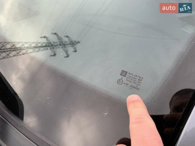 Опель Вектра 2004 в Киеве на Automoto.ua Серый Опель Вектра, объемом двигателя 2.02 л и пробегом 384 тыс. км за 3452 $, фото 21 на Automoto.ua