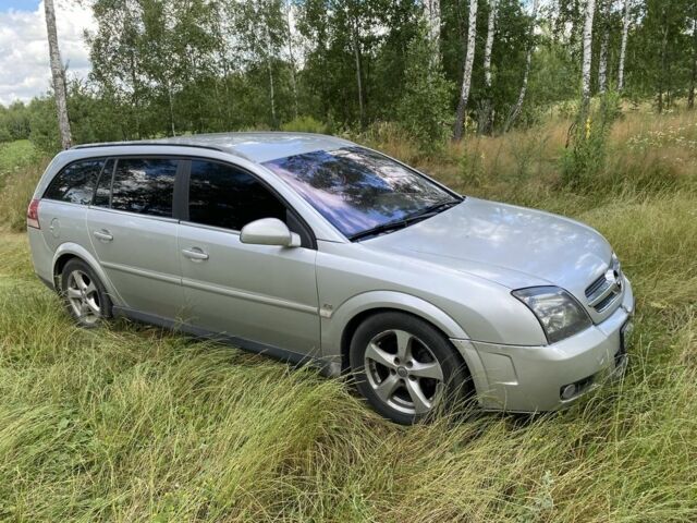 Сірий Опель Вектра, об'ємом двигуна 2.2 л та пробігом 312 тис. км за 3005 $, фото 1 на Automoto.ua