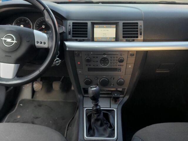 Опель Вектра 2004 у Ковель на Automoto.ua Сірий Опель Вектра, об'ємом двигуна 2 л та пробігом 400 тис. км за 4285 $, фото 8 на Automoto.ua