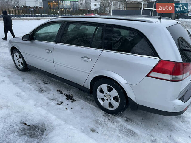 Серый Опель Вектра, объемом двигателя 1.9 л и пробегом 372 тыс. км за 3200 $, фото 9 на Automoto.ua