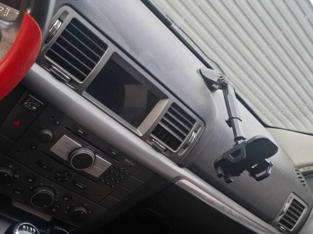 Сірий Опель Вектра, об'ємом двигуна 1.8 л та пробігом 270 тис. км за 4300 $, фото 5 на Automoto.ua