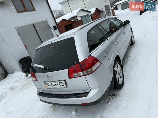 Серый Опель Вектра, объемом двигателя 1.91 л и пробегом 320 тыс. км за 2599 $, фото 7 на Automoto.ua