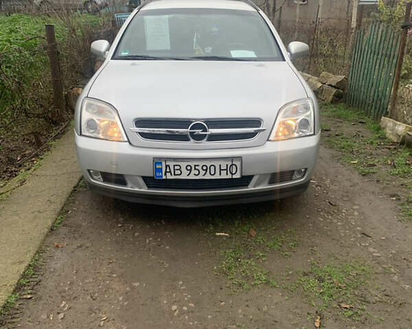 Сірий Опель Вектра, об'ємом двигуна 1.8 л та пробігом 265 тис. км за 4750 $, фото 1 на Automoto.ua