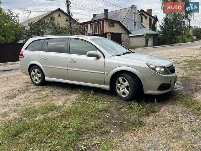 Серый Опель Вектра, объемом двигателя 2 л и пробегом 401 тыс. км за 1600 $, фото 2 на Automoto.ua