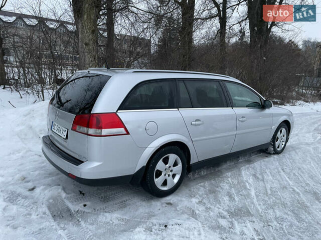 Серый Опель Вектра, объемом двигателя 1.9 л и пробегом 372 тыс. км за 3200 $, фото 5 на Automoto.ua