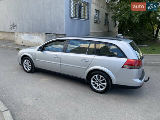 Сірий Опель Вектра, об'ємом двигуна 2.2 л та пробігом 255 тис. км за 3850 $, фото 10 на Automoto.ua