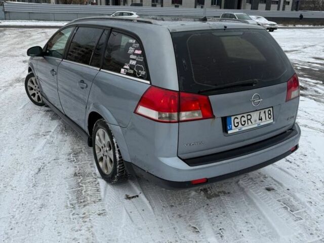 Серый Опель Вектра, объемом двигателя 1.9 л и пробегом 330 тыс. км за 2150 $, фото 4 на Automoto.ua