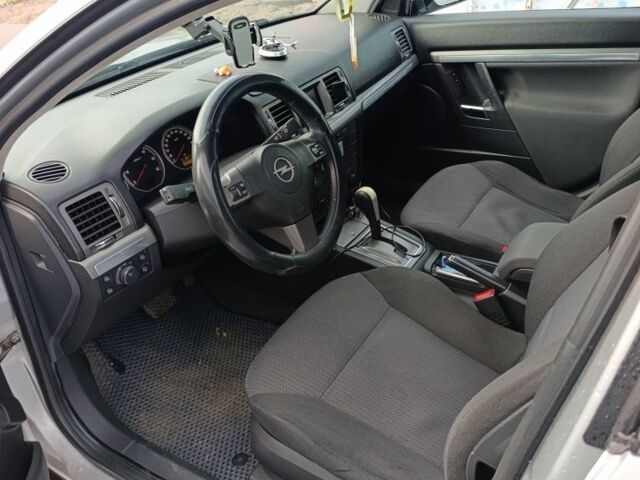 Серый Опель Вектра, объемом двигателя 1.9 л и пробегом 3 тыс. км за 5500 $, фото 3 на Automoto.ua