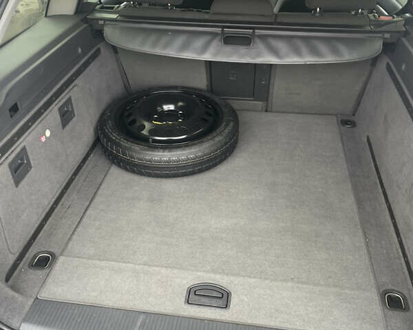 Сірий Опель Вектра, об'ємом двигуна 1.8 л та пробігом 276 тис. км за 4999 $, фото 5 на Automoto.ua