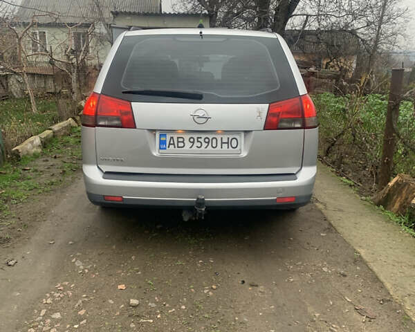 Сірий Опель Вектра, об'ємом двигуна 1.8 л та пробігом 265 тис. км за 4750 $, фото 2 на Automoto.ua