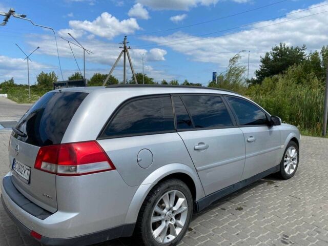 Серый Опель Вектра, объемом двигателя 1.9 л и пробегом 313 тыс. км за 4300 $, фото 9 на Automoto.ua