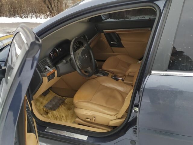 Серый Опель Вектра, объемом двигателя 1.9 л и пробегом 280 тыс. км за 4500 $, фото 15 на Automoto.ua