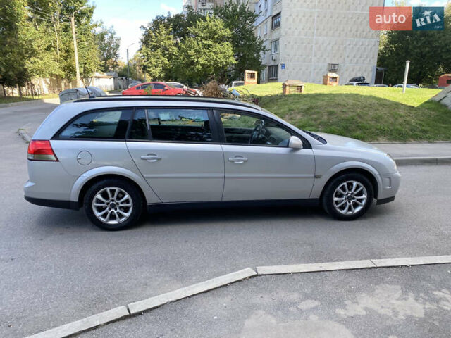 Сірий Опель Вектра, об'ємом двигуна 2.2 л та пробігом 255 тис. км за 3850 $, фото 2 на Automoto.ua