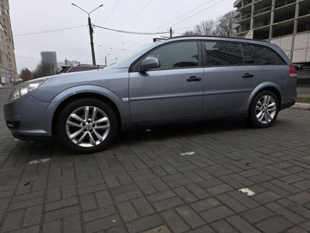 Сірий Опель Вектра, об'ємом двигуна 2 л та пробігом 382 тис. км за 2750 $, фото 2 на Automoto.ua