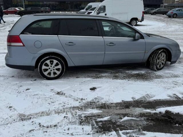 Серый Опель Вектра, объемом двигателя 1.9 л и пробегом 330 тыс. км за 2150 $, фото 2 на Automoto.ua