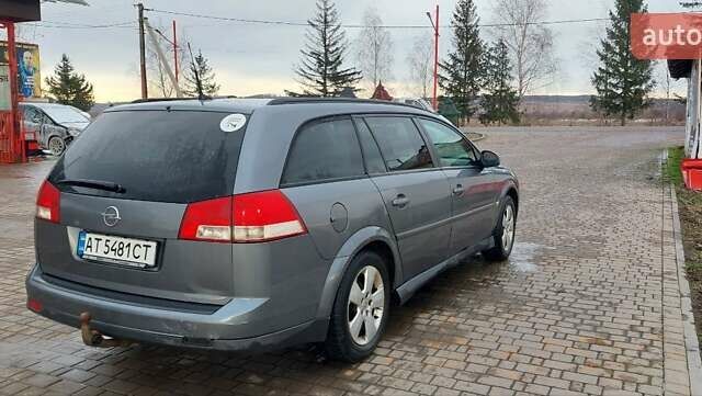 Серый Опель Вектра, объемом двигателя 2.2 л и пробегом 287 тыс. км за 4000 $, фото 5 на Automoto.ua