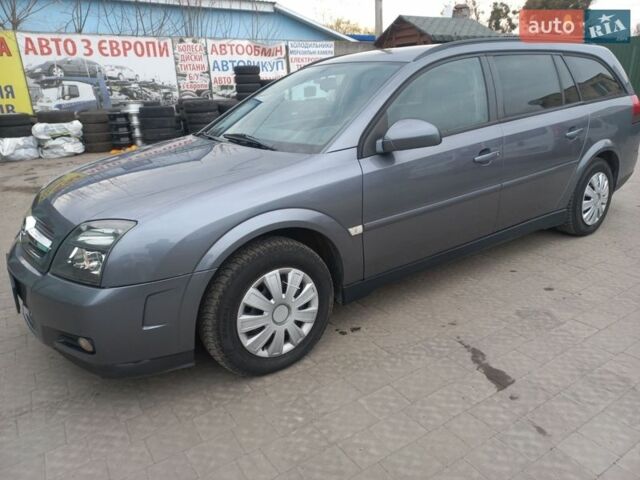 Сірий Опель Вектра, об'ємом двигуна 1.8 л та пробігом 241 тис. км за 4000 $, фото 2 на Automoto.ua