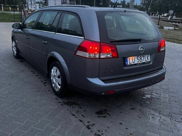 Сірий Опель Вектра, об'ємом двигуна 0 л та пробігом 350 тис. км за 2350 $, фото 1 на Automoto.ua