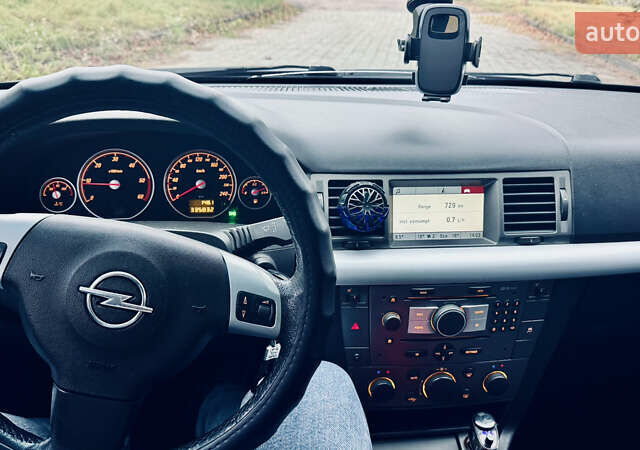 Сірий Опель Вектра, об'ємом двигуна 1.91 л та пробігом 336 тис. км за 4700 $, фото 20 на Automoto.ua