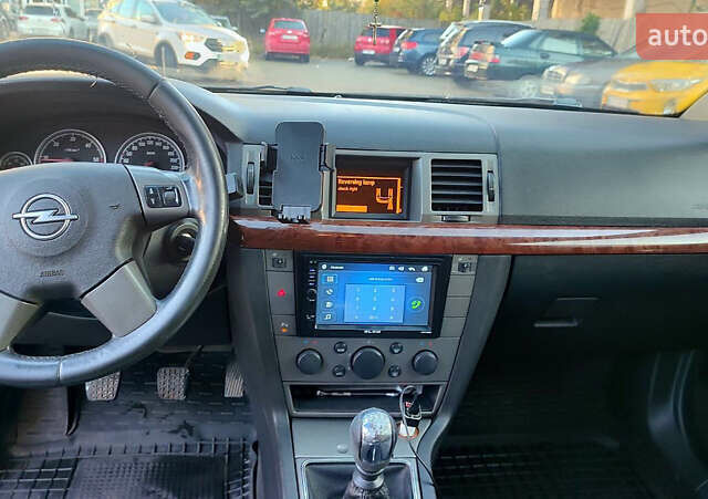 Сірий Опель Вектра, об'ємом двигуна 1.91 л та пробігом 239 тис. км за 4700 $, фото 13 на Automoto.ua
