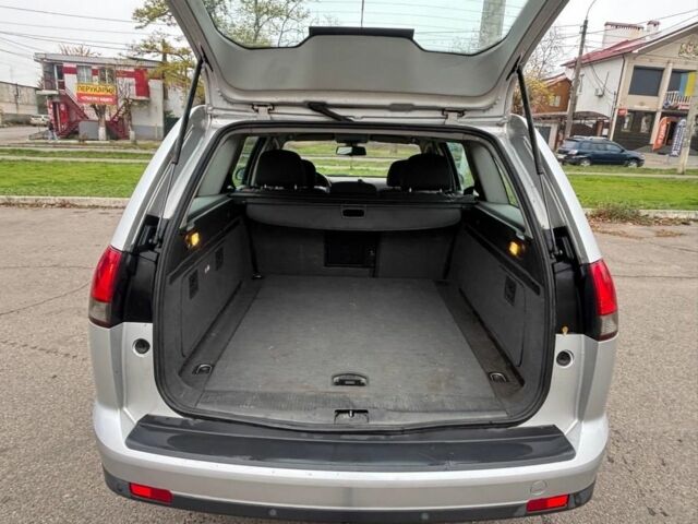 Сірий Опель Вектра, об'ємом двигуна 2.2 л та пробігом 280 тис. км за 2100 $, фото 8 на Automoto.ua