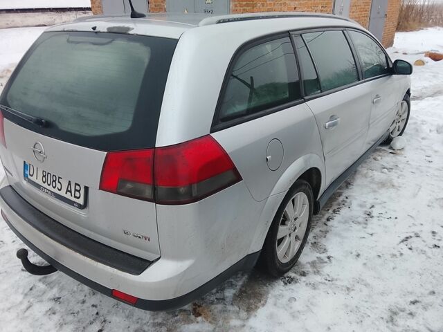 Серый Опель Вектра, объемом двигателя 1.9 л и пробегом 310 тыс. км за 2450 $, фото 2 на Automoto.ua