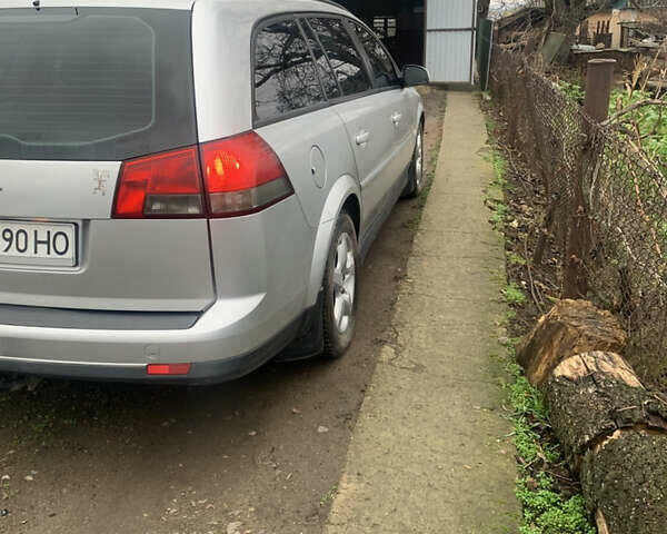 Сірий Опель Вектра, об'ємом двигуна 1.8 л та пробігом 265 тис. км за 4750 $, фото 3 на Automoto.ua