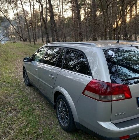 Сірий Опель Вектра, об'ємом двигуна 1.9 л та пробігом 234 тис. км за 4700 $, фото 5 на Automoto.ua