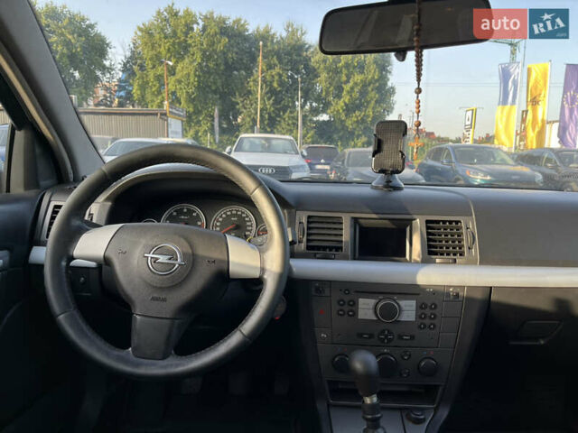 Сірий Опель Вектра, об'ємом двигуна 1.9 л та пробігом 441 тис. км за 3950 $, фото 15 на Automoto.ua
