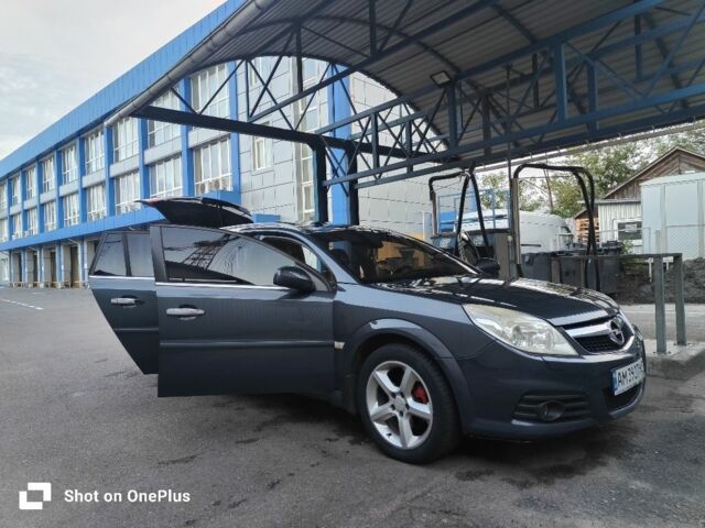 Серый Опель Вектра, объемом двигателя 1.9 л и пробегом 280 тыс. км за 4500 $, фото 8 на Automoto.ua