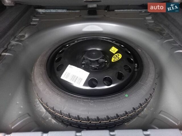 Сірий Опель Вектра, об'ємом двигуна 1.8 л та пробігом 241 тис. км за 4000 $, фото 15 на Automoto.ua