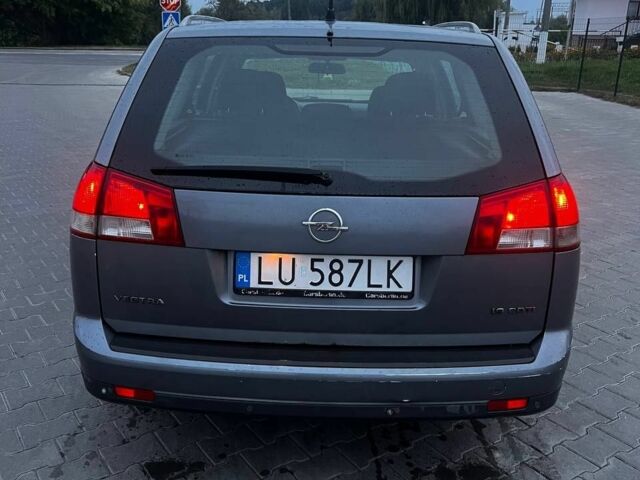 Сірий Опель Вектра, об'ємом двигуна 0 л та пробігом 350 тис. км за 2350 $, фото 2 на Automoto.ua