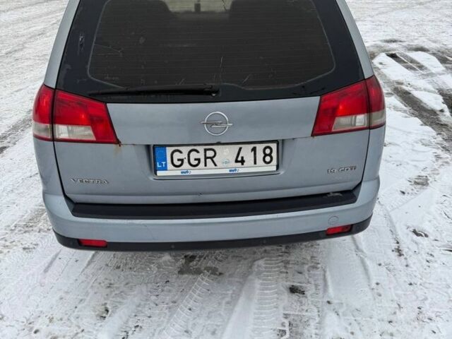 Серый Опель Вектра, объемом двигателя 1.9 л и пробегом 330 тыс. км за 2150 $, фото 5 на Automoto.ua