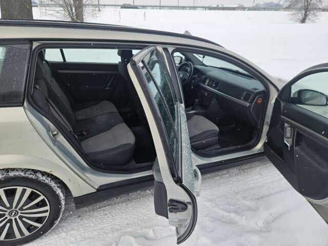 Серый Опель Вектра, объемом двигателя 1.9 л и пробегом 350 тыс. км за 1850 $, фото 7 на Automoto.ua